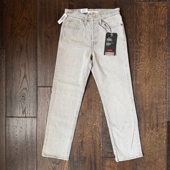 Levi's Light Gray Wedgie Straight Jeans - Picture 1 of 6